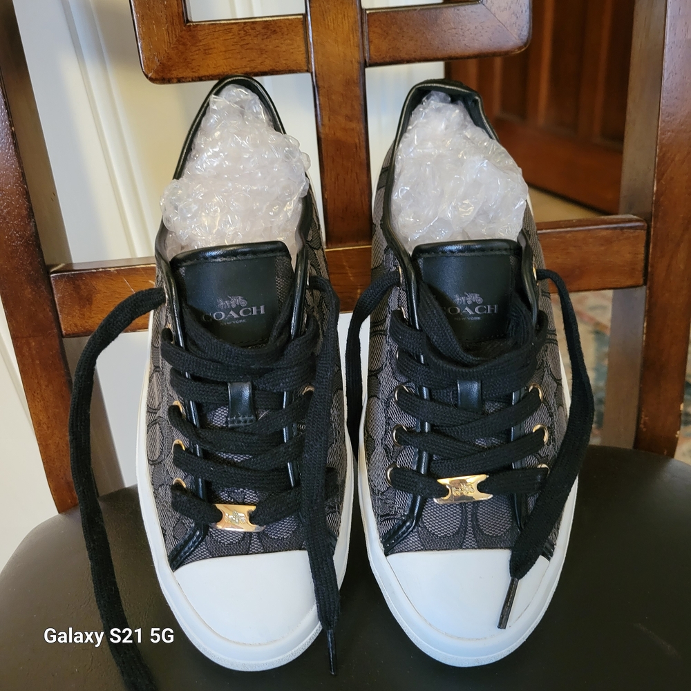 Coach Women's Black and Cream Patterned Sneakers